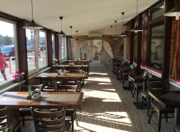 Novootvorená reštaurácia Ristorante mangiare Novootvorená reštaurácia Ristorante mangiare